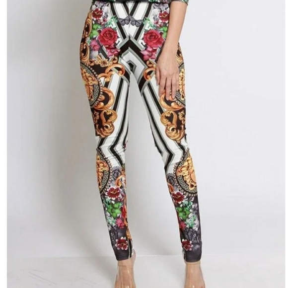 Multi-printed jacket and pants set - Picture 6 of 8